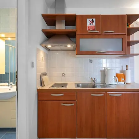 Apartament & Restaurant Barun