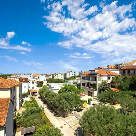 & Restaurant Barun Apartament Szybenik