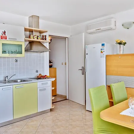 Apartment Barun *