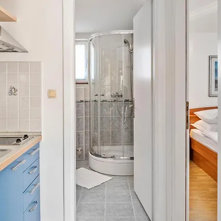 & Restaurant Barun Apartament *