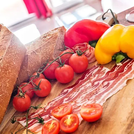 & Restaurant Barun Szybenik