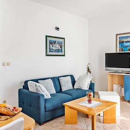 Apartament & Restaurant Barun