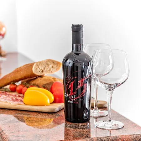 Apartament & Restaurant Barun *