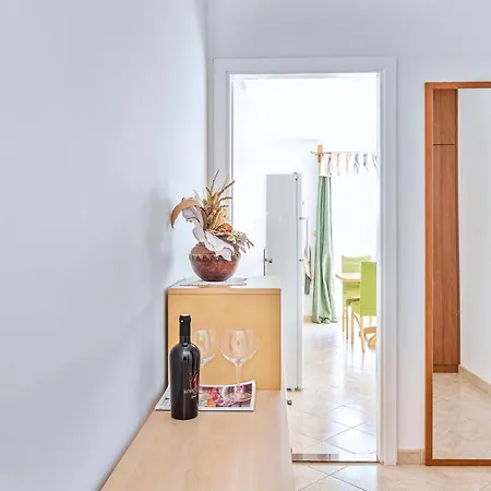 Apartament & Restaurant Barun