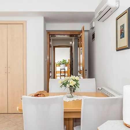 & Restaurant Barun Apartamento *