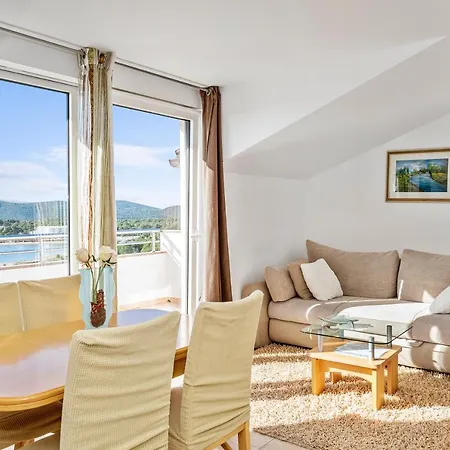 & Restaurant Barun * Šibenik