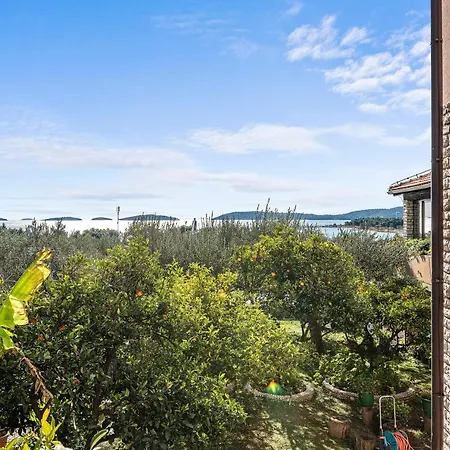 & Restaurant Barun * Szybenik