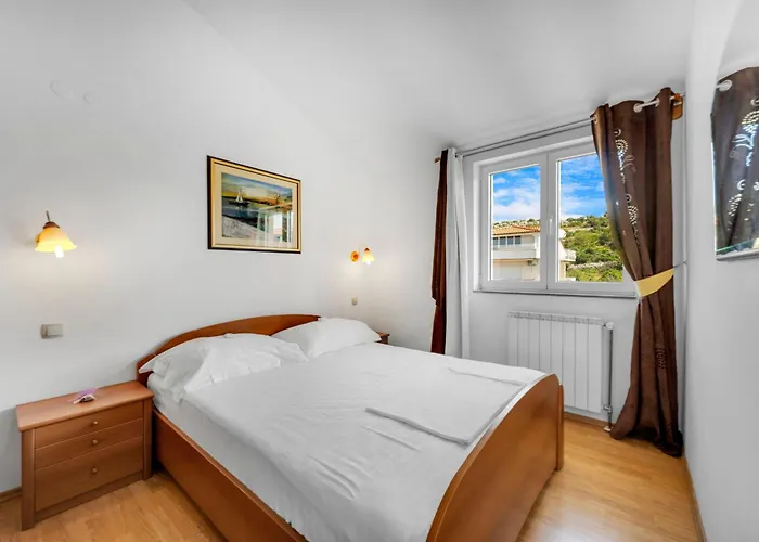 & Restaurant Barun * Šibenik