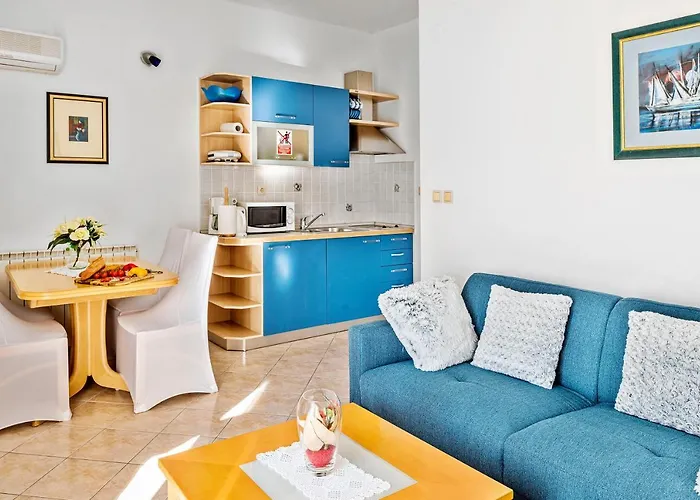 Appartement & Restaurant Barun *