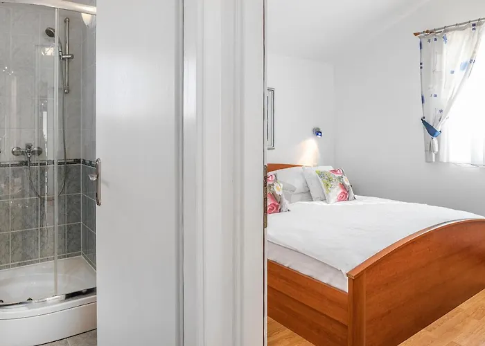 & Restaurant Barun Appartement *