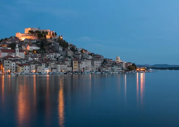 & Restaurant Barun Lägenhet *