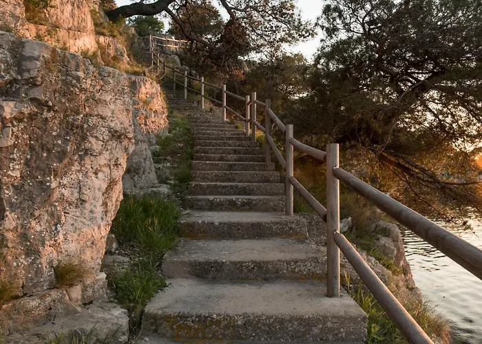 Lägenhet & Restaurant Barun