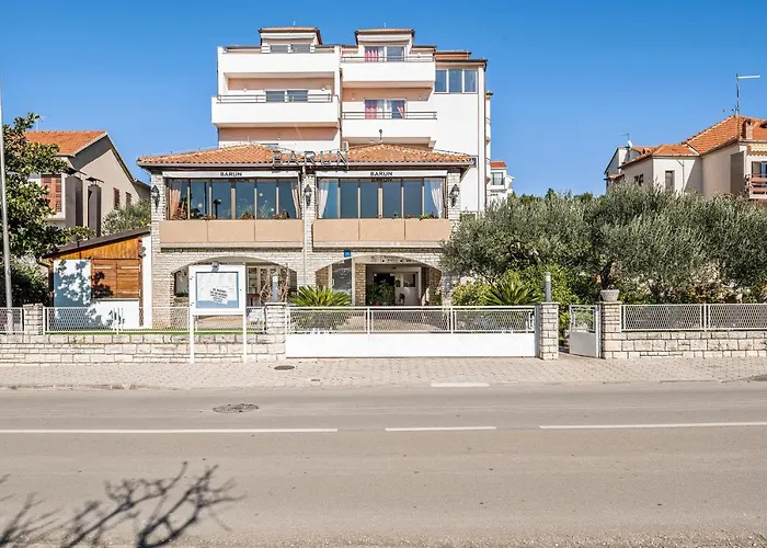 Lägenhet & Restaurant Barun Šibenik